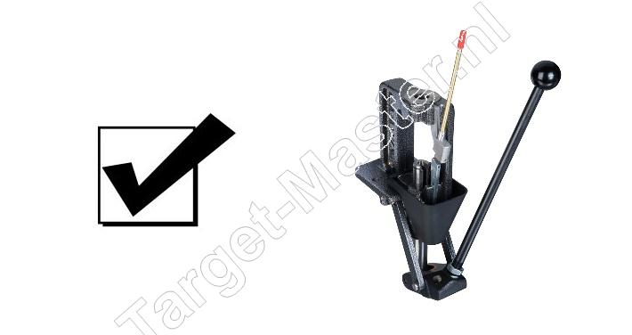<br />RELOADING with a SINGLE STATION PRESS
